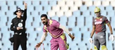  ?? BackpagePi­x ?? TABRAIZ Shamsi of the Rocks celebrates the wicket of Eoin Morgan of the Spartans earlier this week. |