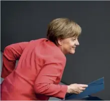 ??  ?? Des dames au caractère bien trempé : Hillary Clinton, Angela Merkel et Theresa May.