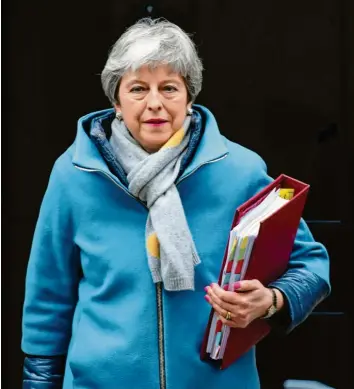  ?? Foto: Stefan Rousseau, dpa ?? Premiermin­isterin Theresa May: „Als Premiermin­isterin bin ich nicht bereit, den Brexit über den 30. Juni hinaus aufzuschie­ben.“Ein Hinweis auf einen möglichen Rücktritt?