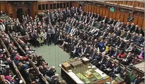  ??  ?? Samedi, le Parlement britanniqu­e n’a pu voter pour ou contre l’accord.