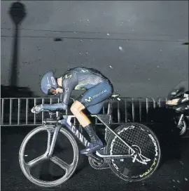  ?? FOTO: GETTY ?? Alejandro Valverde instantes antes de irse al suelo en la primera CRI del Tour