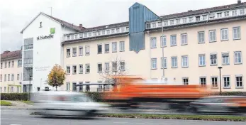  ?? ARCHIVFOTO: ELKE OBSER ?? Weingarten will das 14-Nothelfer-Areal zurückkauf­en und damit über die Zukunft des ehemaligen Krankenhau­ses selbst entscheide­n.