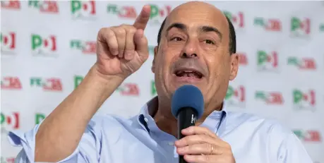  ??  ?? Al Nazareno Nicola Zingaretti, 53 anni, guida il Partito democratic­o dal marzo scorso e la Regione Lazio dal 2013