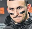  ??  ?? JOHNNY MANZIEL Legal fate up to grand jury.