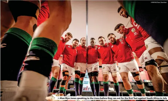  ?? ©INPHO/Dan Sheridan ?? Alun Wyn Jones speaking to the Lions before they ran out for the first Test against South Africa in July