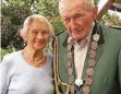  ?? FOTO: SEF ?? König und Königin: Willi Passmann (99) und seine Frau Ursel (87).