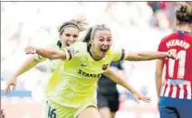  ?? FOTO: SIRVENT ?? Toni Duggan sentenció tras el tanto inicial de Oshoala