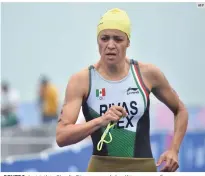  ?? AFP ?? DENTRO. La triatleta Claudia Rivas es una de las últimas en confirmar su presencia en Japón tras sus competenci­as de este fin de semana pasado.