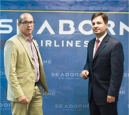  ??  ?? Desde la izquierda, Héctor Montañez y Jaime López, ambos directivos de Seaborne Airlines.