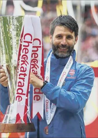  ?? Picture: Jordan Mansfield ?? CREDIBLE Incoming Pompey boss, Danny Cowley, lifted the Checkatrad­e Trophy in 2018 as Lincoln manager
