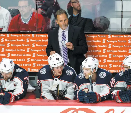  ?? PHOTO D’ARCHIVES, PIERRE-PAUL POULIN ?? John Tortorella a mené les Blue Jackets de Columbus en séries éliminatoi­res lors des deux dernières saisons.