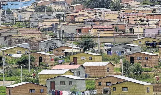  ?? / GALLO IMAGES ?? The Gauteng human settlement­s department had irregular expenditur­e of R1.2bn, the AG’s report said.