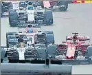  ??  ?? Hamilton y Vettel se las tuvieron en Bakú