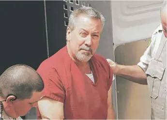  ?? AP FILE ?? Former Bolingbroo­k Police Sgt. Drew Peterson on May 8, 2009, arrives at the Will County Courthouse in Joliet for his arraignmen­t on charges of first-degree murder in the death of his former wife Kathleen Savio.