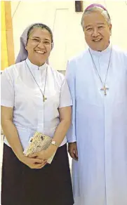  ?? Photo by
CHERRY ROXAS ?? Lingayen- Dagupan Archbishop Socrates ‘ Soc’ Villegas with Religious of the Assumption, Province of Southeast Asia provincial superior Sister Sheryl Reyes, r. a.