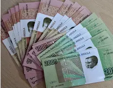  ??  ?? VIGAS DA PURIFICAÇÃ­O | EDIÇÕES NOVEMBRO Kwanza é a mais sobrevalor­izada de 50 moedas estudadas
