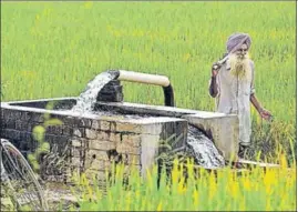  ??  ?? ■ PSPCL engineers say free power to farmers should be done away with as it is bleeding the corporatio­n. In the last six months, the government has paid ₹350 crore in cash to the PSPCL. HT FILE