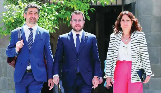  ?? EFE ?? La consejera de Presidènci­a, Laura Vilagrà, junto a Pere Aragonès y Jordi Puigneró esta semana