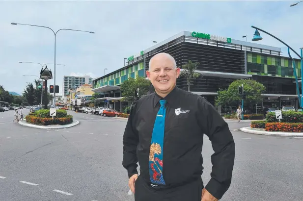  ?? Picture: VERONICA SAGREDO ?? LOOKING AHEAD: CQU's Scott Bowman at the university’s current Cairns campus location at the corner of Shields and Abbott streets.