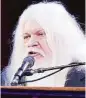  ?? New York Times ?? Leon Russell was inducted into the Rock and Roll Hall of Fame in 2011.