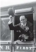  ??  ?? Riding the rails: Sir Edward Carson took a leading part in the campaign over the revision of the 1914 Home Rule Act