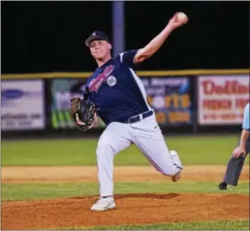  ?? AUSTIN HERTZOG - DIGITAL FIRST MEDIA ?? Shillingto­n pitcher Austin Baker delivers against Boyertown on July 1.