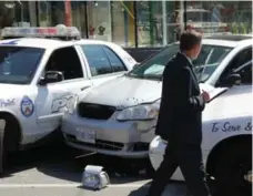  ?? DANIEL OTIS/TORONTO STAR FILE PHOTO ?? A Toronto police officer fired 23 rounds into the hood of a stolen sedan near Parliament St. and Mill St. in 2015.