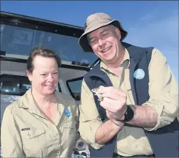  ??  ?? CSIRO lead researcher Steve Henry, pictured with Wendy Ruscoe, during a mouse monitoring exercise earlier this year.