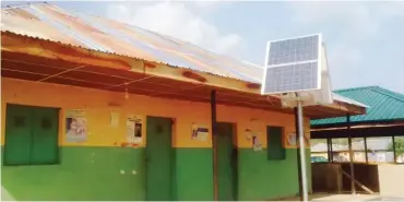  ??  ?? The solar powered rural clinic at Durumi community, Abuja