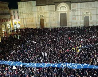  ??  ?? Il primo
Il raduno delle sardine in piazza a Bologna: è questo l’evento che ha dato il via al movimento delle sardine
La genesi