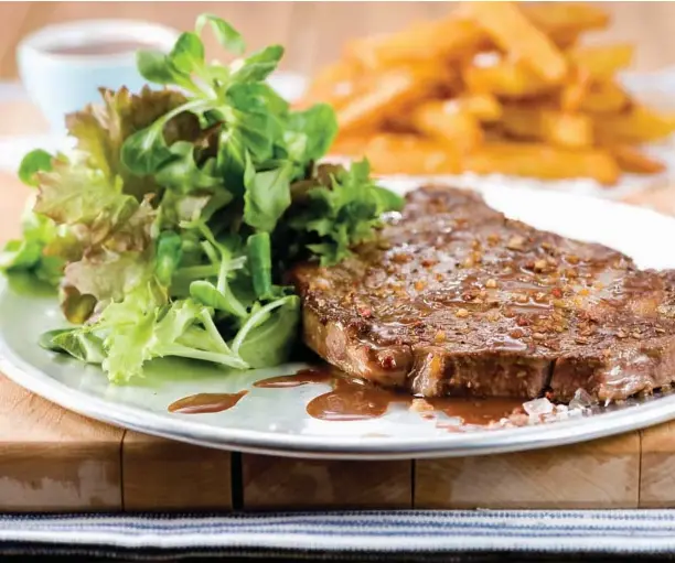 Steaks minute, sauce demiglace au chocolat PressReader