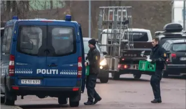  ?? FOTO: KENNETH MEYER ?? Politiet ransagede Satudarah West Areas klubhus i Ganløse 6. december. Dagen efter blev tre maend sigtet i sagen om drabet på Nedim Yasar.