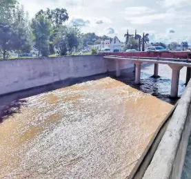  ?? ALEJANDRA SOTO ?? Así se encuentra el cauce del río Tulancingo