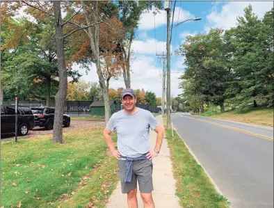  ?? Adam Hushin / Hearst Connecticu­t Media ?? U.S. Sen. Chris Murphy passed through Wesleyan University in Middletown Wednesday as part of his fifth “Walk Across Connecticu­t.”