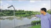  ?? SUNIL GHOSH/ HT ?? The abandoned boating lake in Noida's Sector 62 where 19yearold Vishal drowned on Thursday.