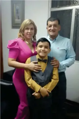  ?? CORTESÍA. ?? Carlos Trejos tiene una linda familia.