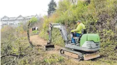  ?? FOTO: WILFRIED WAIBEL ?? Der Bisleweg, die Verbindung zwischen Oberstadt und Ostertal, ist jetzt durch eine Maßnahme des städtische­n Bauhofs kräftig aufgepeppt worden.