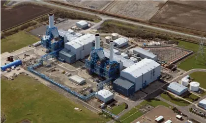  ?? Photograph: AP S (uk)/Alamy ?? South Humber Bank power station at Stallingbo­rough, North Lincolnshi­re. The prime minister, Rishi Sunak, wants to encourage investment in new gas plants.