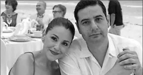  ??  ?? Rechter Uriel Villegas en zijn vrouw. (Foto: De Telegraaf)
