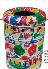  ??  ?? Make gardening more fun by painting the trash can.