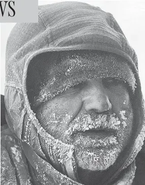  ?? JOE BISHOP / MONTANE YUKON ARCTIC ULTRA ?? Roberto Zanda became disoriente­d during the race, stripping off his shoes and socks.