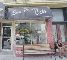  ?? DAN JANISSE ?? The office of Sun Parlour Cabs is pictured in Leamington. Owner Jack Trefry says he is being “discrimina­ted against” after receiving two eight-hour licence suspension­s for parking infraction­s.