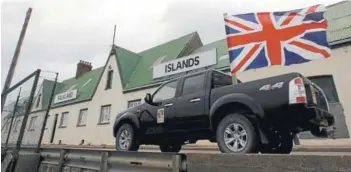  ?? FOTO: REUTERS ?? Ambos países buscan eliminar restriccio­nes comerciale­s en Las Malvinas.