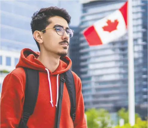  ?? Ricardo Pinto ?? The Canadian government brought Abdullah Sarwari, his mother and two younger siblings to Vancouver in 2019 and when he found out about private sponsorshi­p, he decided to help others.