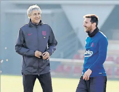  ?? FOTO: FC BARCELONA ?? Quique Setién y Leo Messi se dijeron las cosas a la cara en busca de una reacción cuando vuelva la Champions