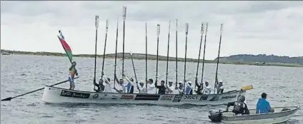  ??  ?? Octava bandera Donostiarr­a obtuvo un nuevo triunfo en Lekeitio y aumenta su ventaja al frente de la clasificac­ión