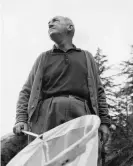  ?? Photograph: Express/Getty Images ?? Vladimir Nabokov on a butterfly-hunting expedition near his home in Switzerlan­d in 1962.