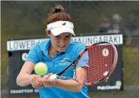  ?? PHOTO: GREG MOLLER ?? Maungaraki No 1 Louise Waite beat Lower Hutt’s Amelia Harris in straight sets in her team’s only victory on Saturday.