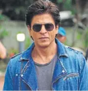  ?? PHOTO: PRODIP GUHA/HT ?? Shah Rukh has the maximum followers on Twitter among the three Khans in Bollywood