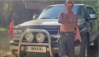  ?? FOTO: PRIVAT ?? «Innavl»skiltet til Tor Egil Syvertsen har blitt en snakkis.